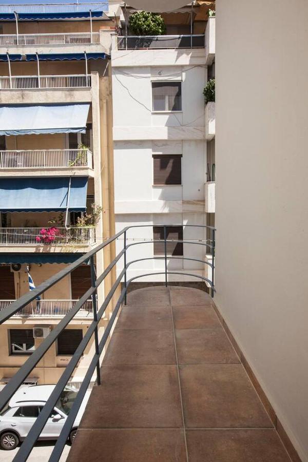 Pagrati Hilton Location Bentzi Family Suite 5 เอเธนส์ ภายนอก รูปภาพ